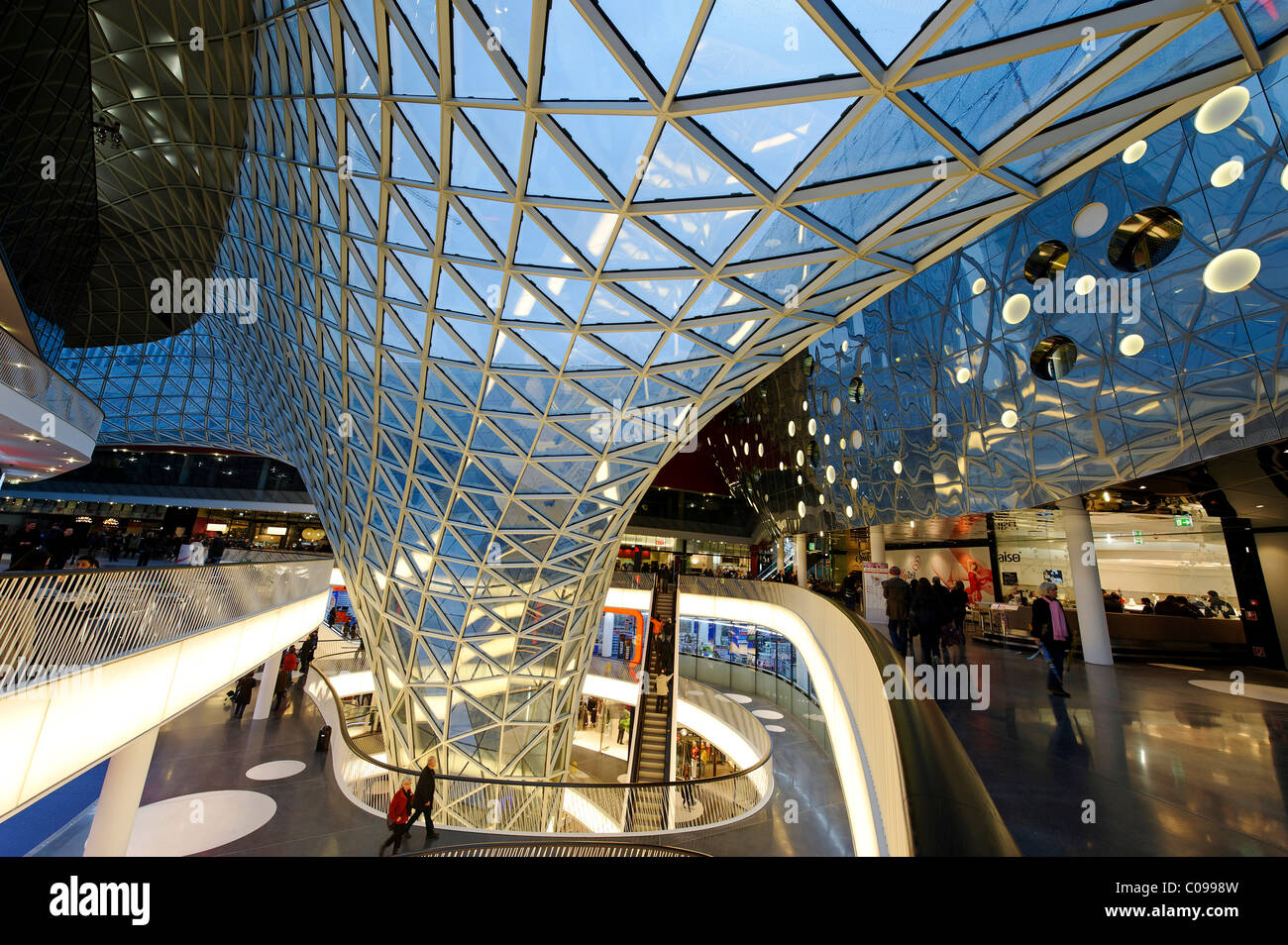 MyZeil shopping mall, le quartier du Palais, l'architecte Massimiliano Fuksas, Frankfurt am Main, Hesse, Germany, Europe Banque D'Images