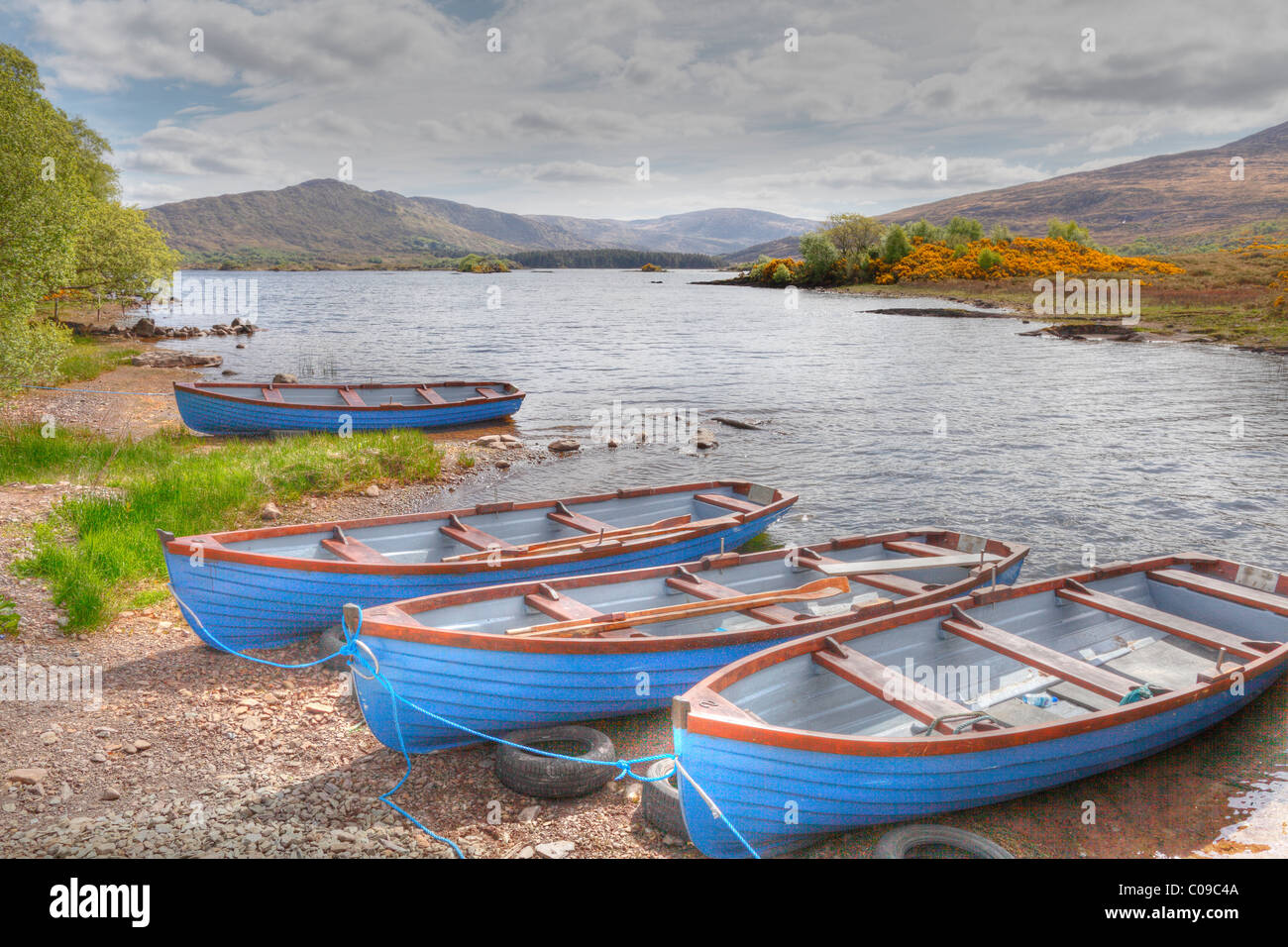 Les péniches, Cloonee Cloonee Loughs, lacs, Péninsule de Beara, County Kerry, Ireland, British Isles, Europe Banque D'Images