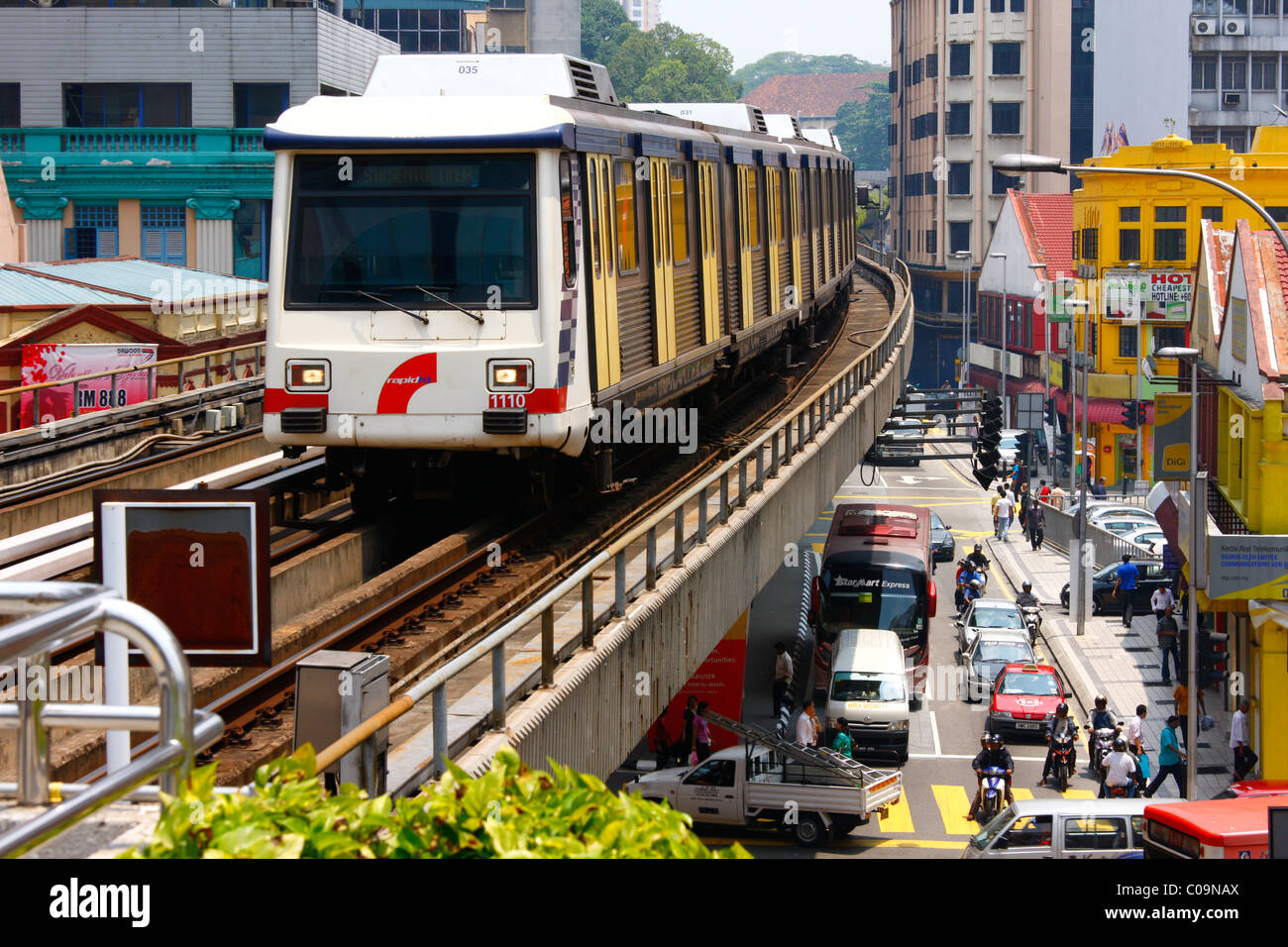 RapidKL de train léger sur rail, Masjid Jamek station, Kuala Lumpur, Malaisie, Asie Banque D'Images