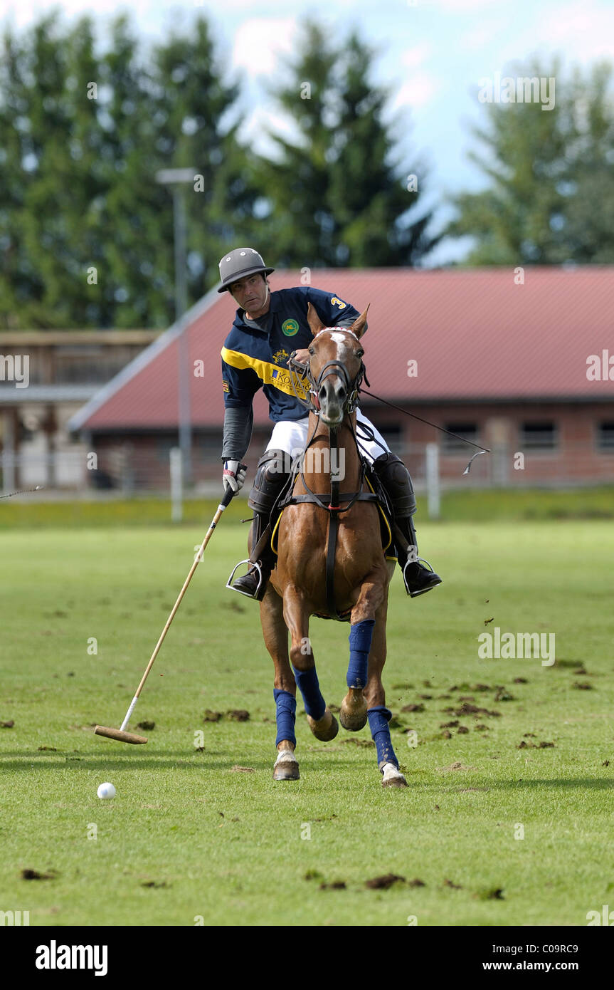 Juan Ruiz-Guiñazu Équipe de Koenig & Cie, polo, polo player, tournoi de polo, Berenberg Objectif haute Trophy 2009 à Thann Banque D'Images