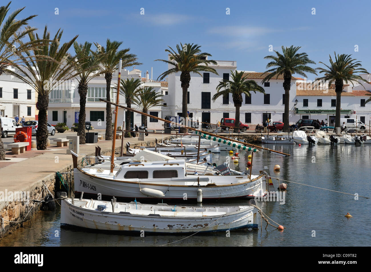 Petite ville portuaire de Fornells au nord de Minorque, Iles Baléares, Espagne, Europe Banque D'Images