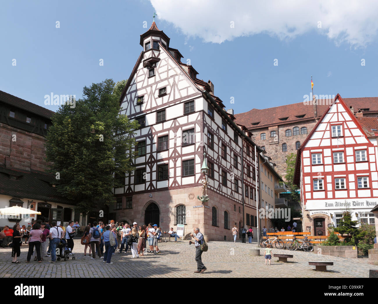 Construction Tiergaertnertor Pilatushaus, Beim square, Nuremberg, Middle Franconia, Franconia, Bavaria, Germany, Europe Banque D'Images