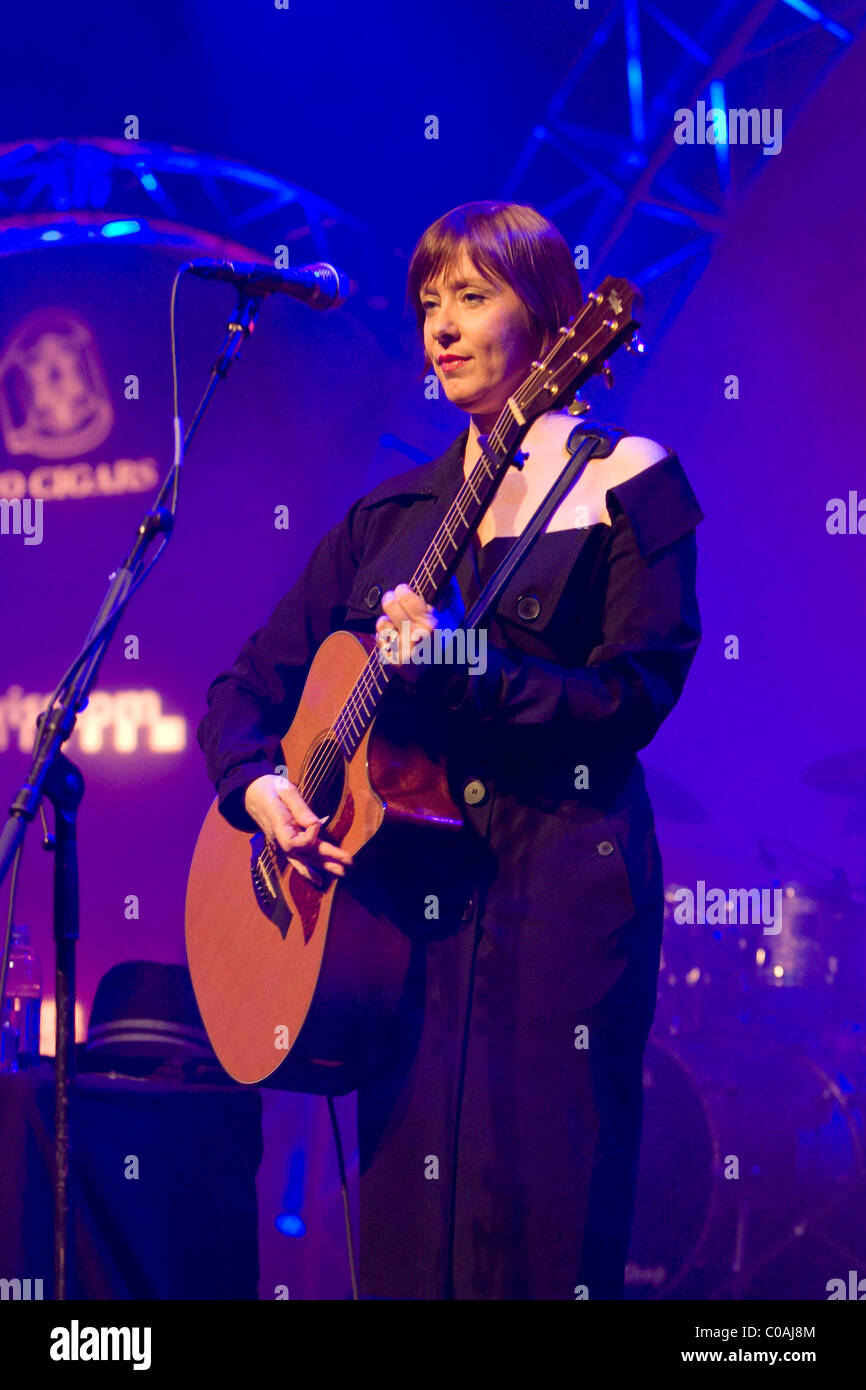 Suzanne Vega AVO Session 2007 Concert Series à la Foire de Bâle Bâle, Suisse - 01.11.07 Banque D'Images