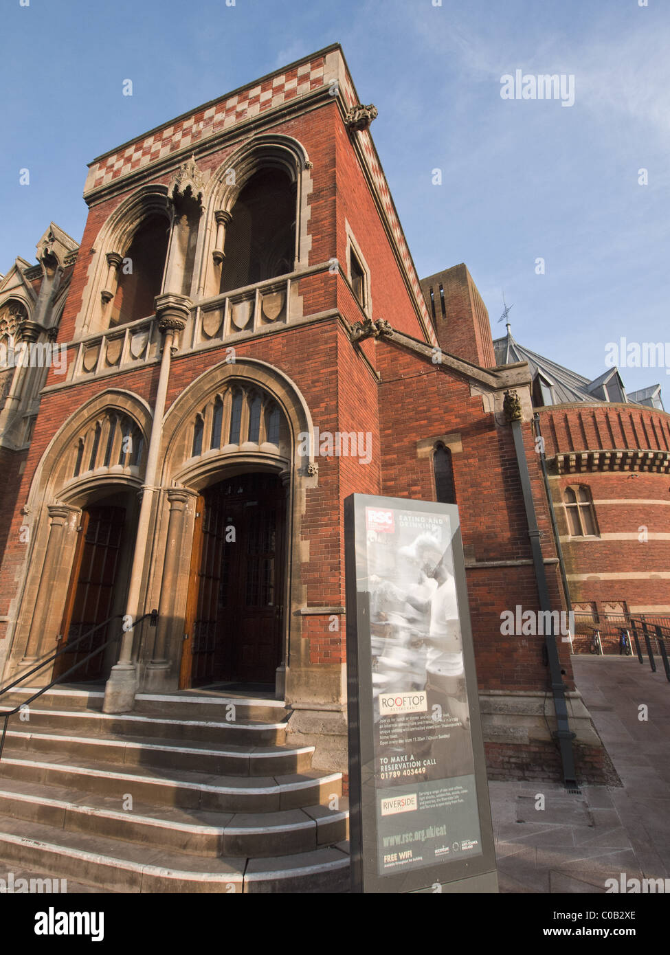 Nouveau reconstruit Shakespeare Memorial Theatre de Stratford-upon-Avon warwickshire les Midlands England uk Banque D'Images