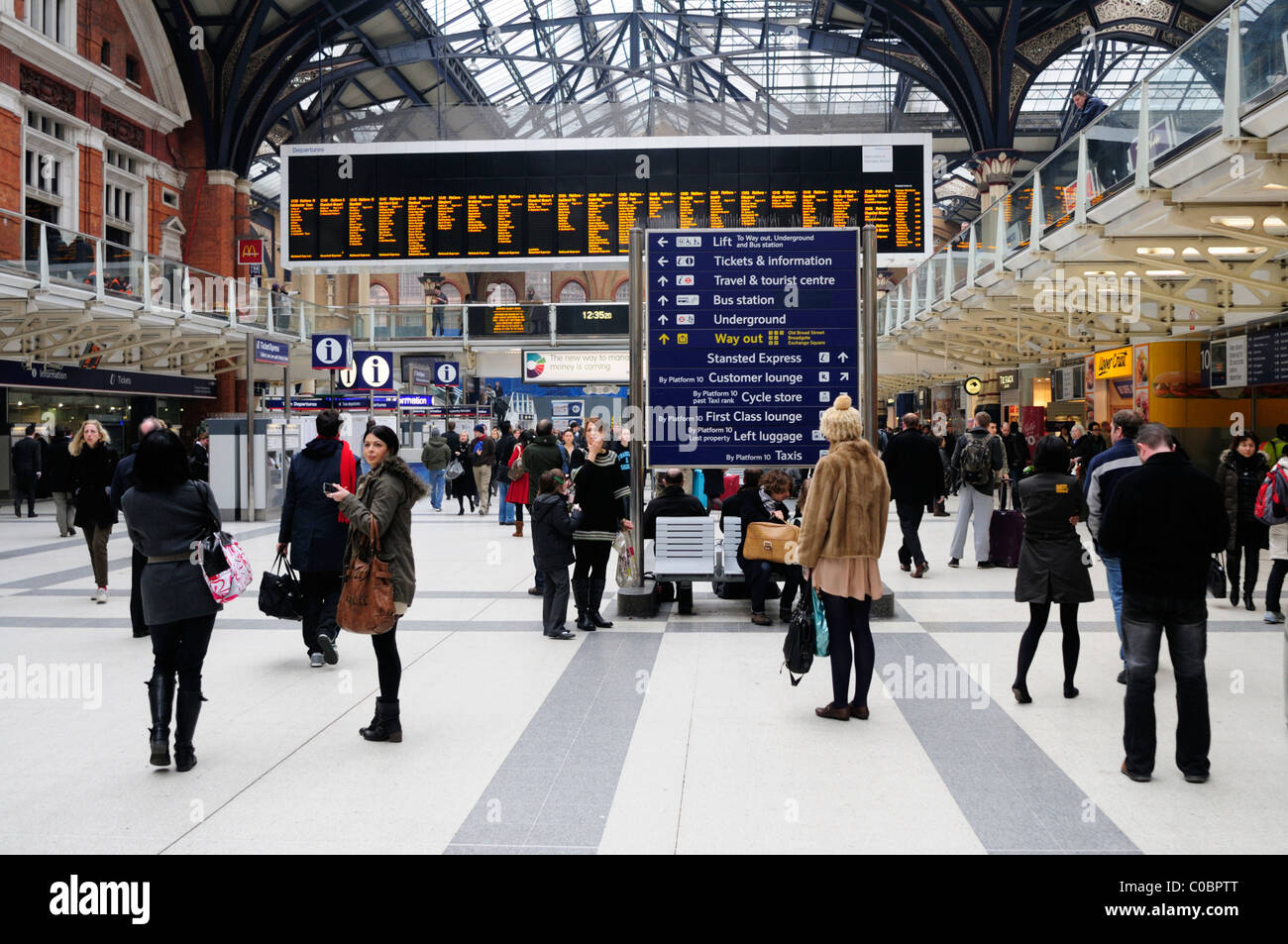 Hall de la gare de Liverpool Street, London, England, UK Banque D'Images