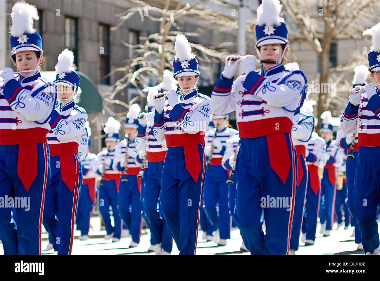 Marching Band au défilé de la Saint-Patrick sur la Cinquième Avenue à New York. Banque D'Images