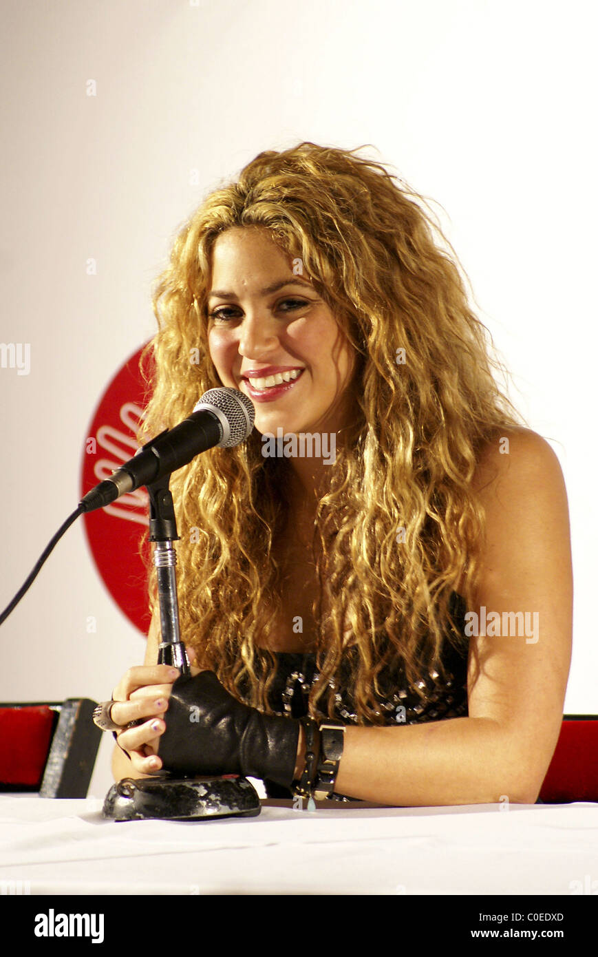 Shakira La fondation ALAS accueille le Concert pour les enfants au profit  de improverished les enfants en Argentine Buenos Aires Photo Stock - Alamy