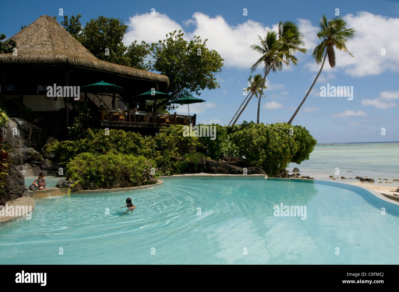 Le Pacific Resort Aitutaki est la première adresse touristique sur cette île isolée du Pacifique Pacific Resort Aitutaki Banque D'Images