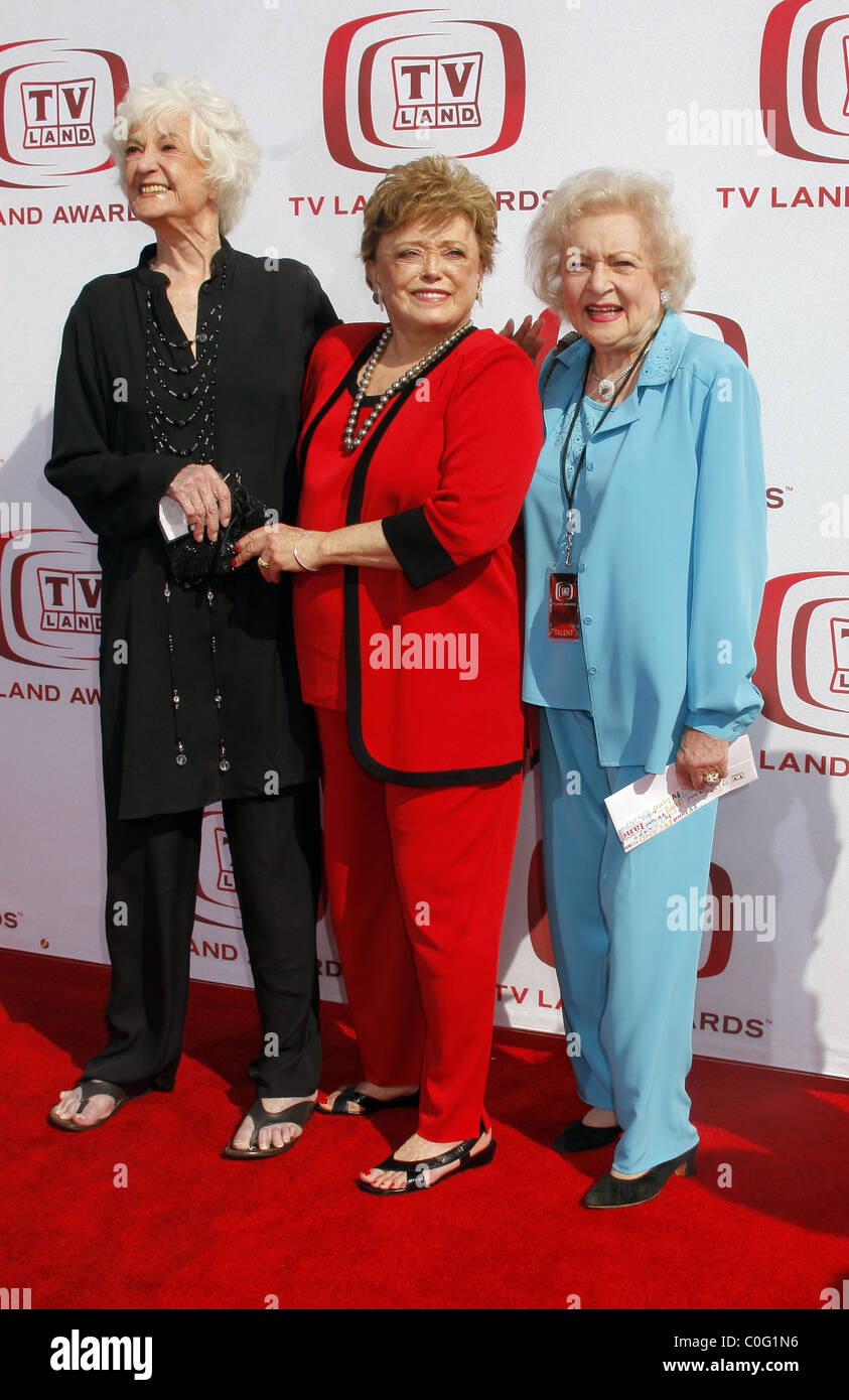 'Golden Girls' star Beatrice Arthur meurt à 86 Beatrice Arthur, Rue McClanahan et Betty White La 6e conférence annuelle "TV Land Banque D'Images