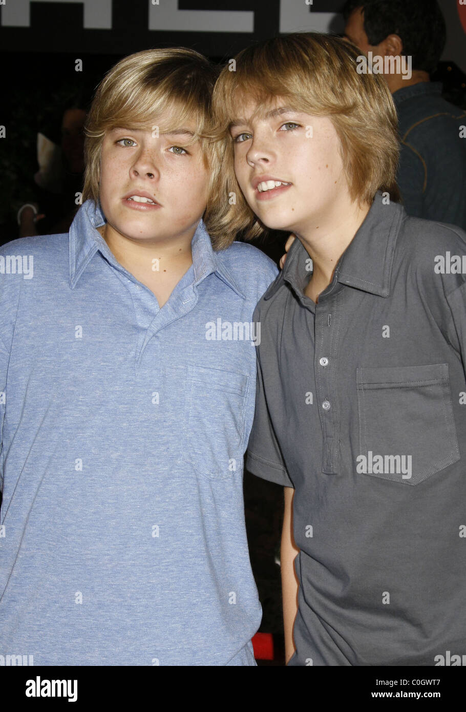 Dylan Sprouse et Cole Sprouse première mondiale de Disney Pixar Wall-E '' au Théâtre Grec de Los Angeles, Californie - Banque D'Images