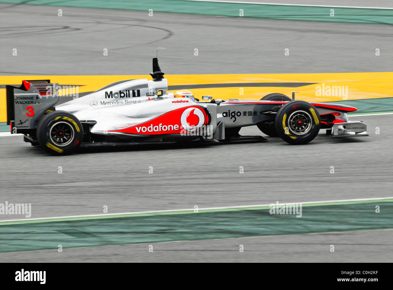 Lewis Hamilton (GBR) McLaren MP4-26 dans la voiture de course de Formule Un en février 2011 Banque D'Images