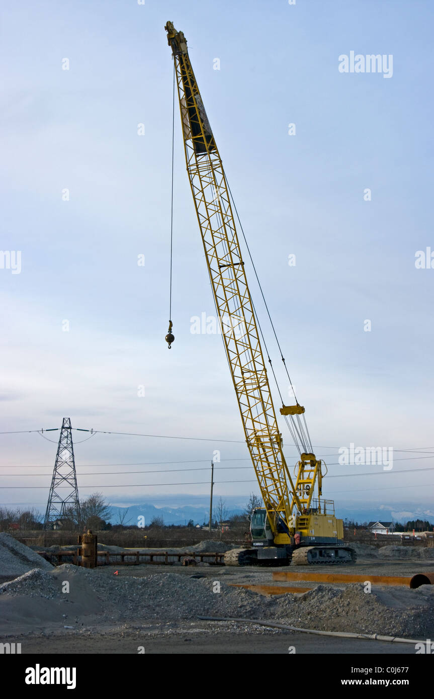 Grues sur chenilles avec ball Banque D'Images