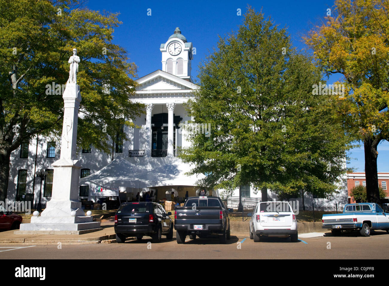 Le Lafayette County Courthouse situé dans 'Le Carré' d'Oxford, Mississippi, USA. Banque D'Images