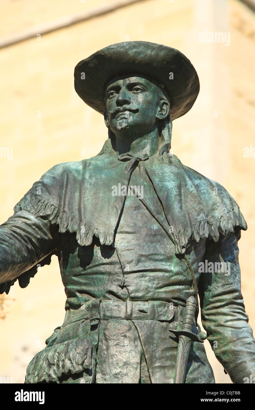 Statue en bronze de Louis Joliet se tient juste en face de la Bibliothèque publique de Joliet, Illinois USA Banque D'Images