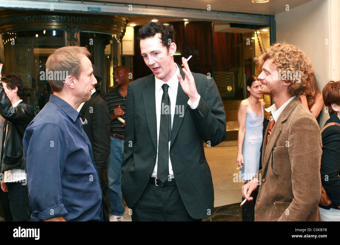 Brian Matthew McGuire et guest's, Centre-ville 2008 assiste à la première du Festival du Film de 'In Search of a Midnight Kiss' à la Banque D'Images