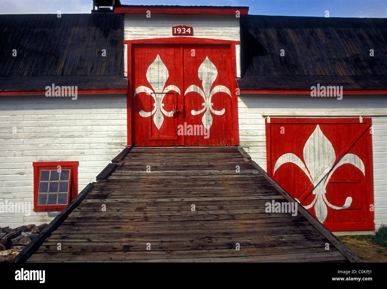 Grange, fleur de lys emblème, fleur de lys, emblème de la ville de