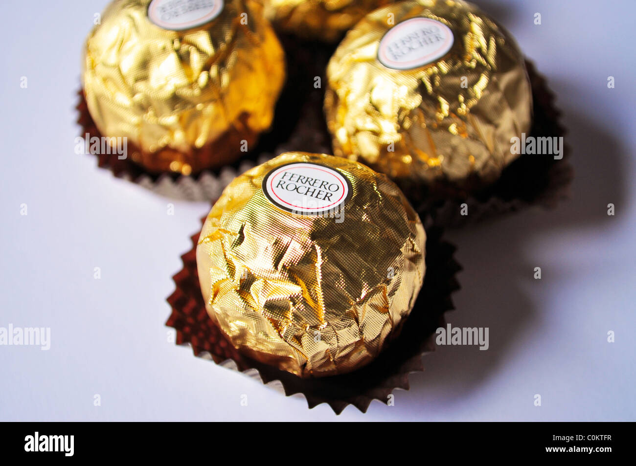 Chocolats ferrero rocher Banque de photographies et d’images à haute