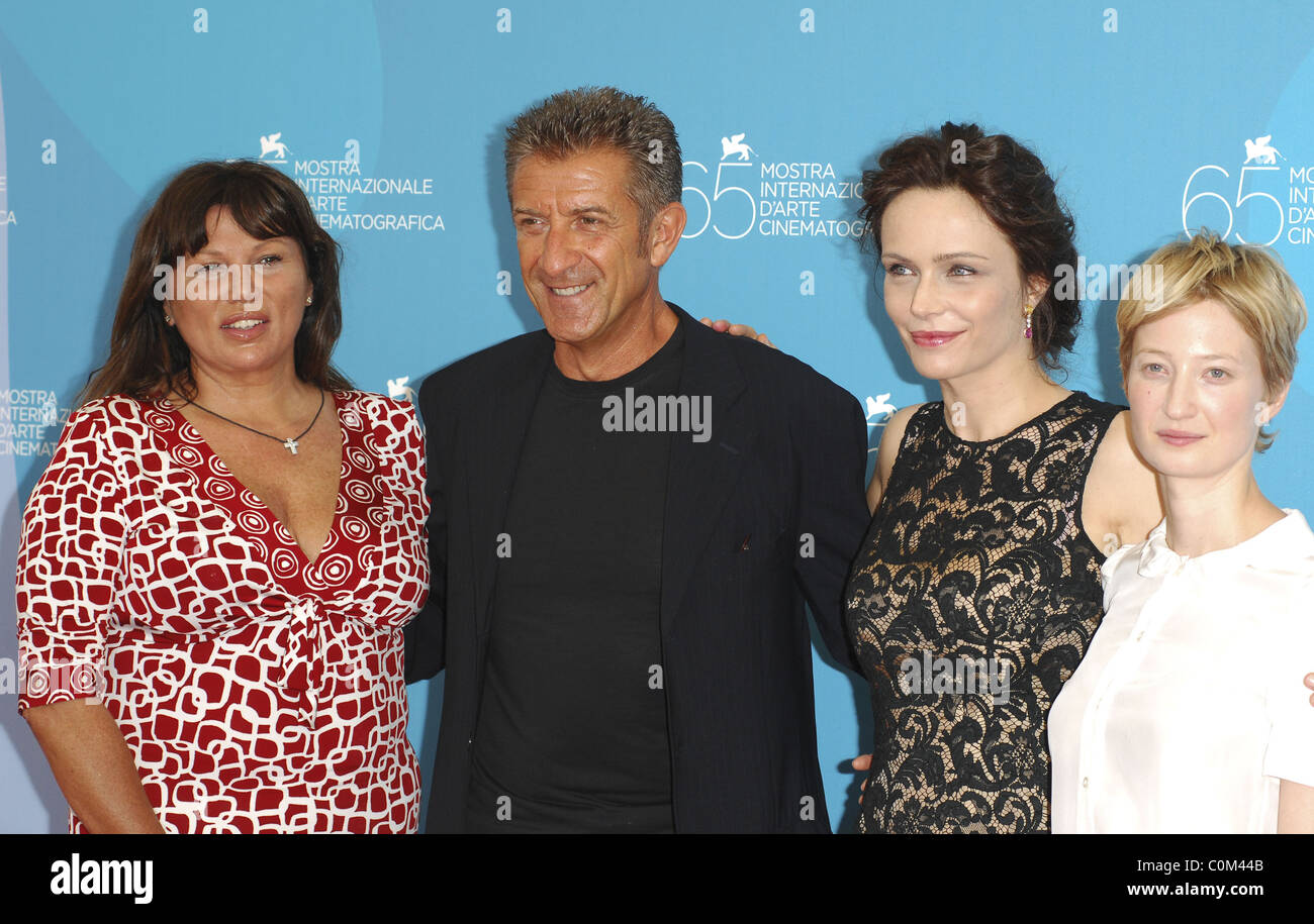 Serena Grandi, Ezio Greggio, Francesca Neri, Alba Rohrwacher 65e Festival du Film de Venise - Jour 5 - 'Il Papa di Giovanna' Banque D'Images