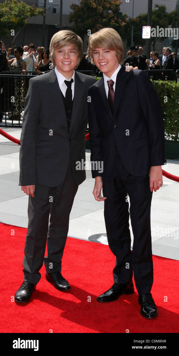 Dylan Sprouse, Cole Sprouse 60e Primetime Creative Arts Emmy Awards au Nokia Theatre - arrivées Los Angeles, Californie - Banque D'Images