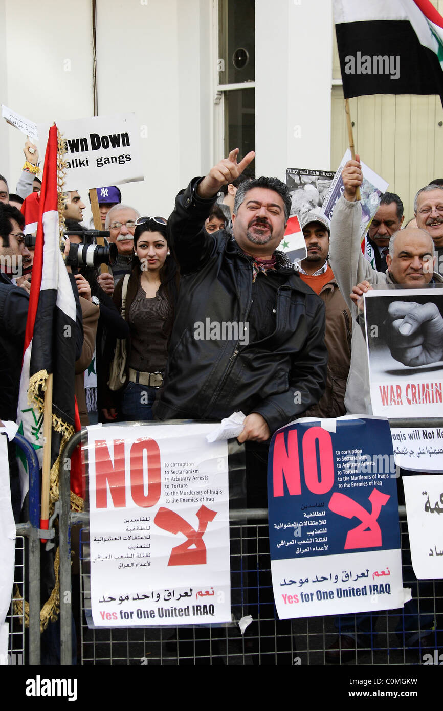 Les manifestants à l'ambassade d'Iraq Londres Banque D'Images