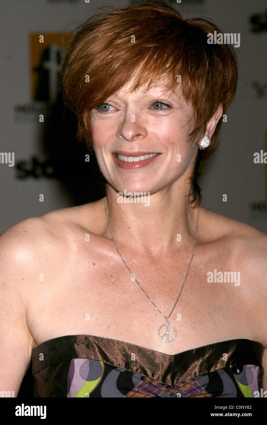 Frances Fisher, arrivant au Hollywood Film Festival Awards 2008 Hommage à Clint Eastwood, qui a eu lieu au Beverly Hilton. Banque D'Images