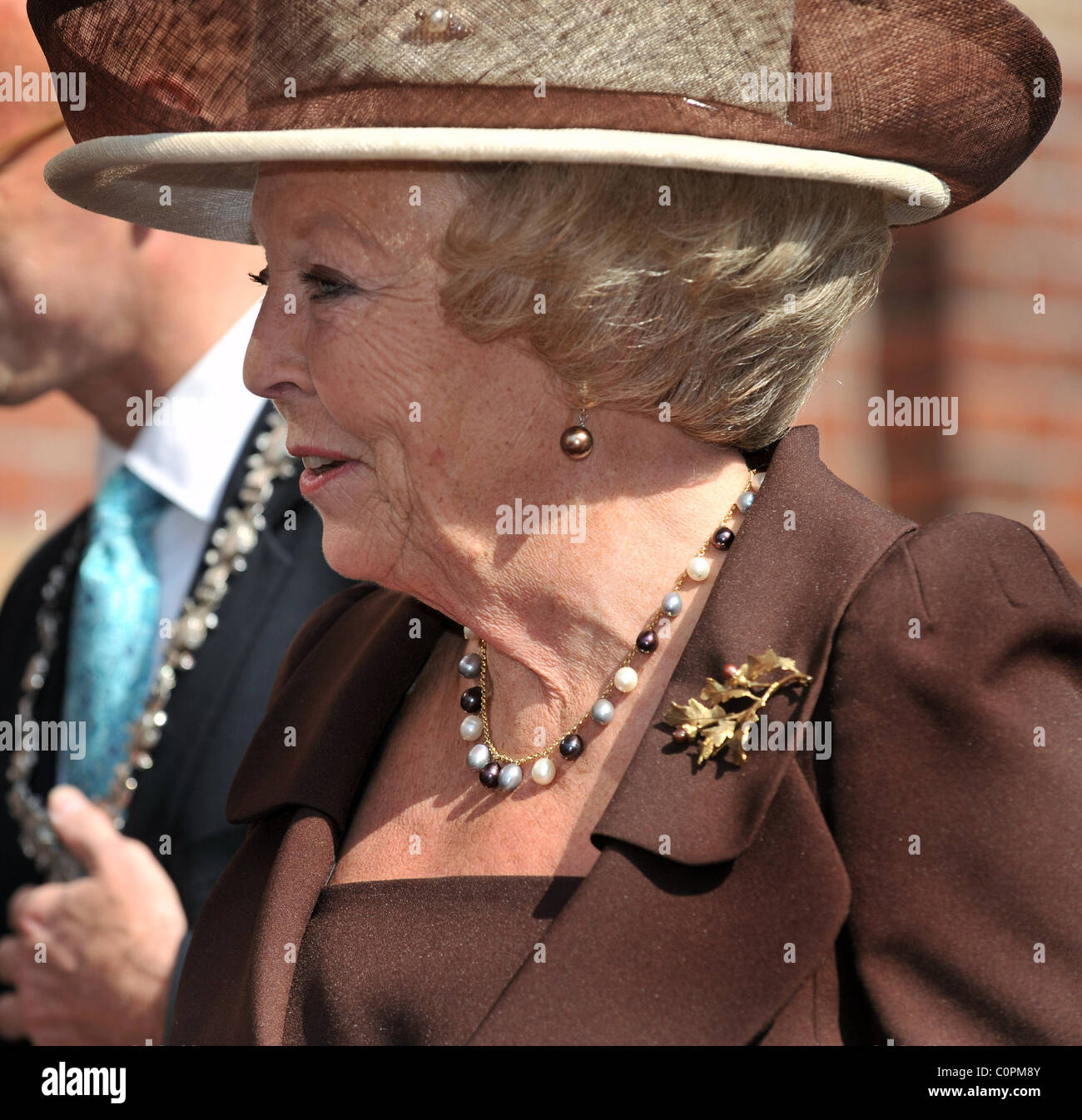 La Reine Beatrix assiste à l'ouverture de la maison de Aristoteles, un nouveau musée pour enfants à Cultuurparc "Westergasfabriek Banque D'Images
