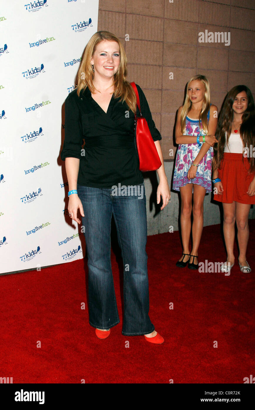 Melissa Joan Hart Jonas Brothers célèbrent le lancement de 77enfants tenu au Roxy Hollywood, Californie - 14.11.08 : Banque D'Images