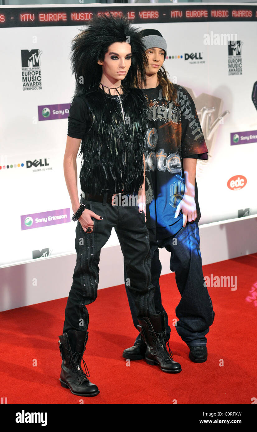 Bill Kaulitz et Tom Kaulitz de Tokio Hotel MTV Europe Music Awards 2008 à l'Echo Arena Liverpool, Angleterre - Arrivées - Banque D'Images