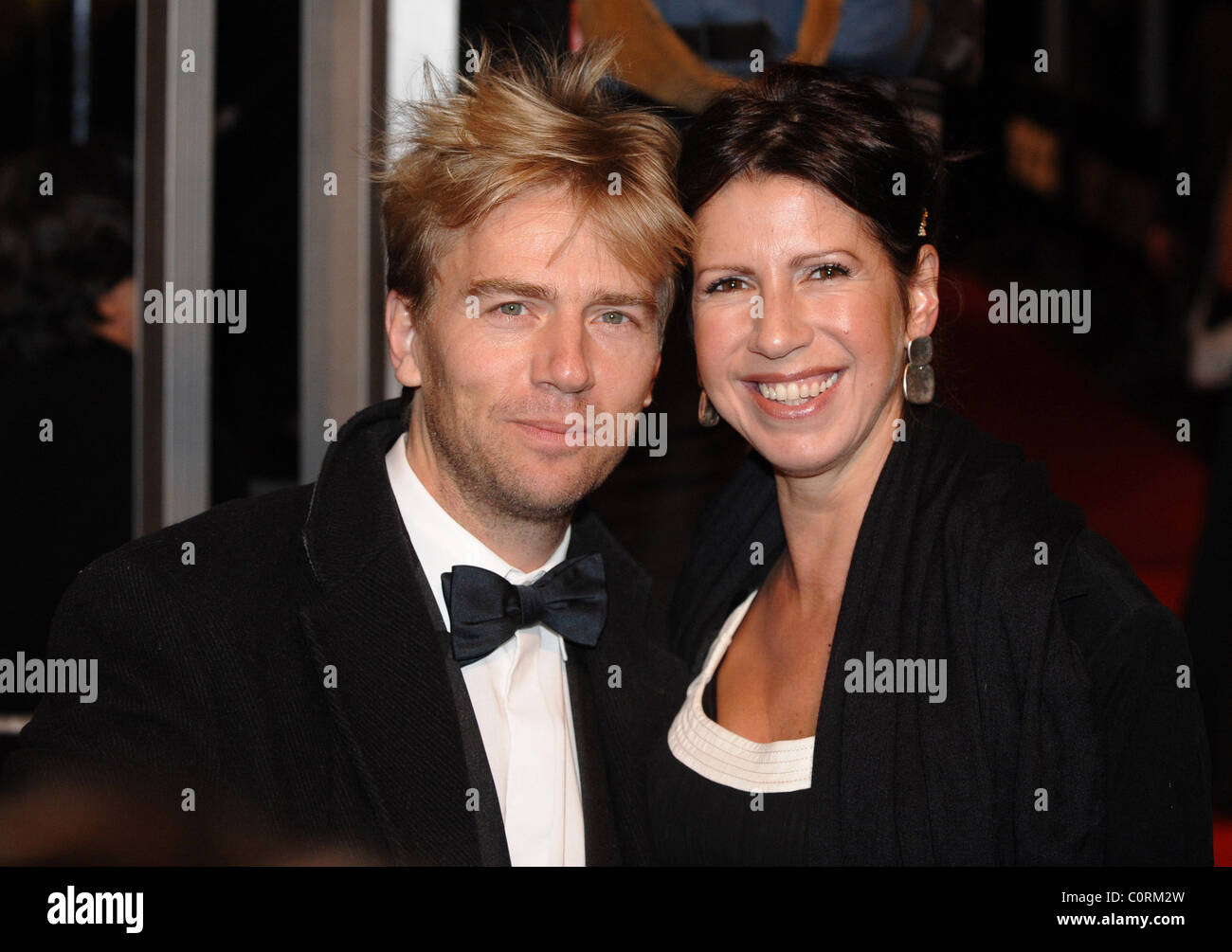 Antonie Kamerling et femme Isa Hoes La première de 'Wit Licht