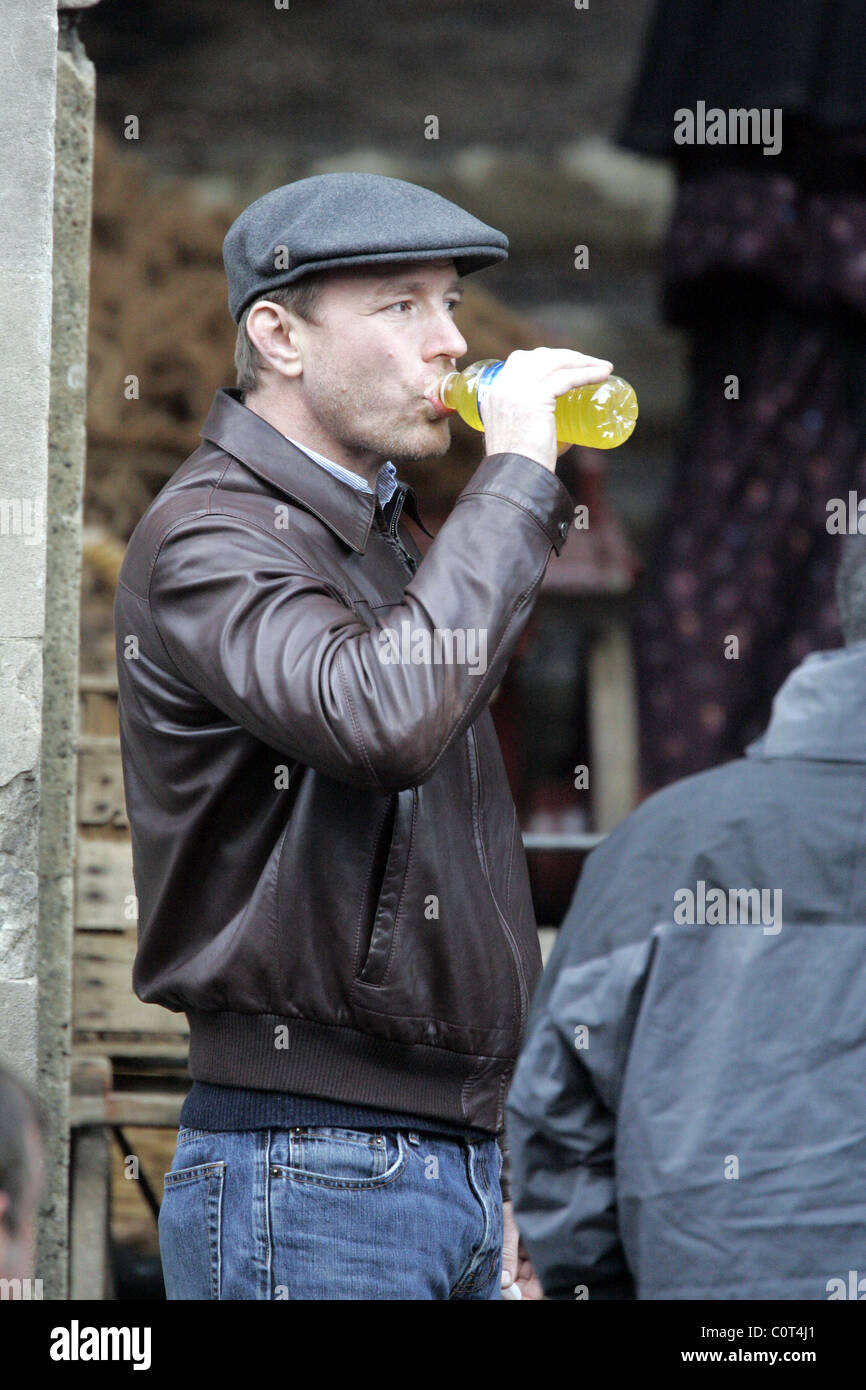 Guy Ritchie sur le plateau de Sherlock Holmes, Londres, Angleterre - 21.12.08 Banque D'Images