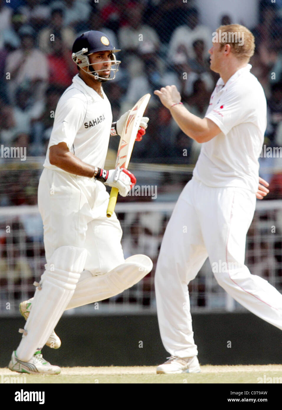 VVS Laxman et Andrew Flintoff Jour 5 de l'Inde v Angleterre premier test cricket Chennai, Inde - 15.12.08 Banque D'Images