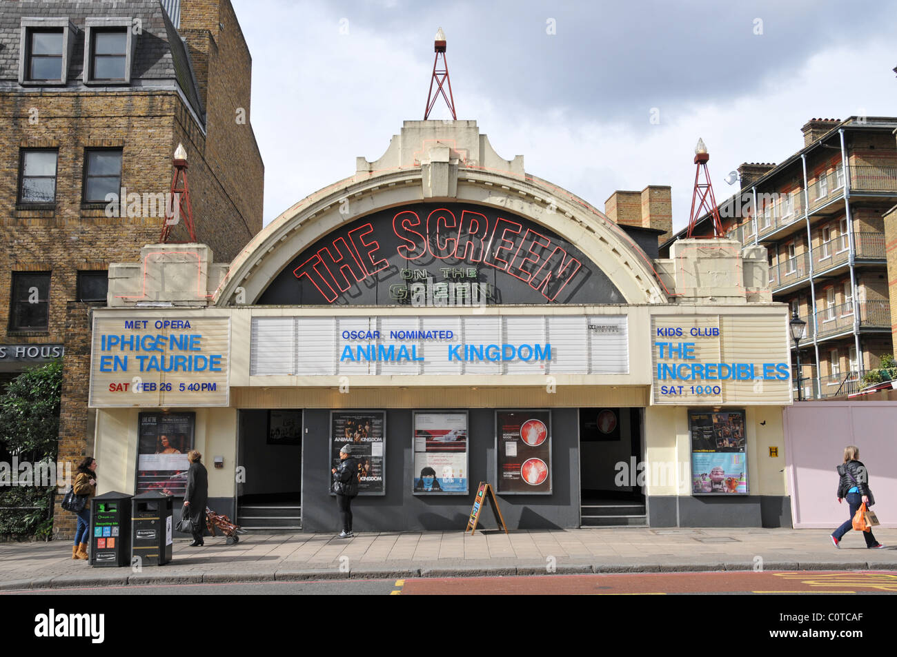 Sur l'écran supérieur vert Street Islington Banque D'Images