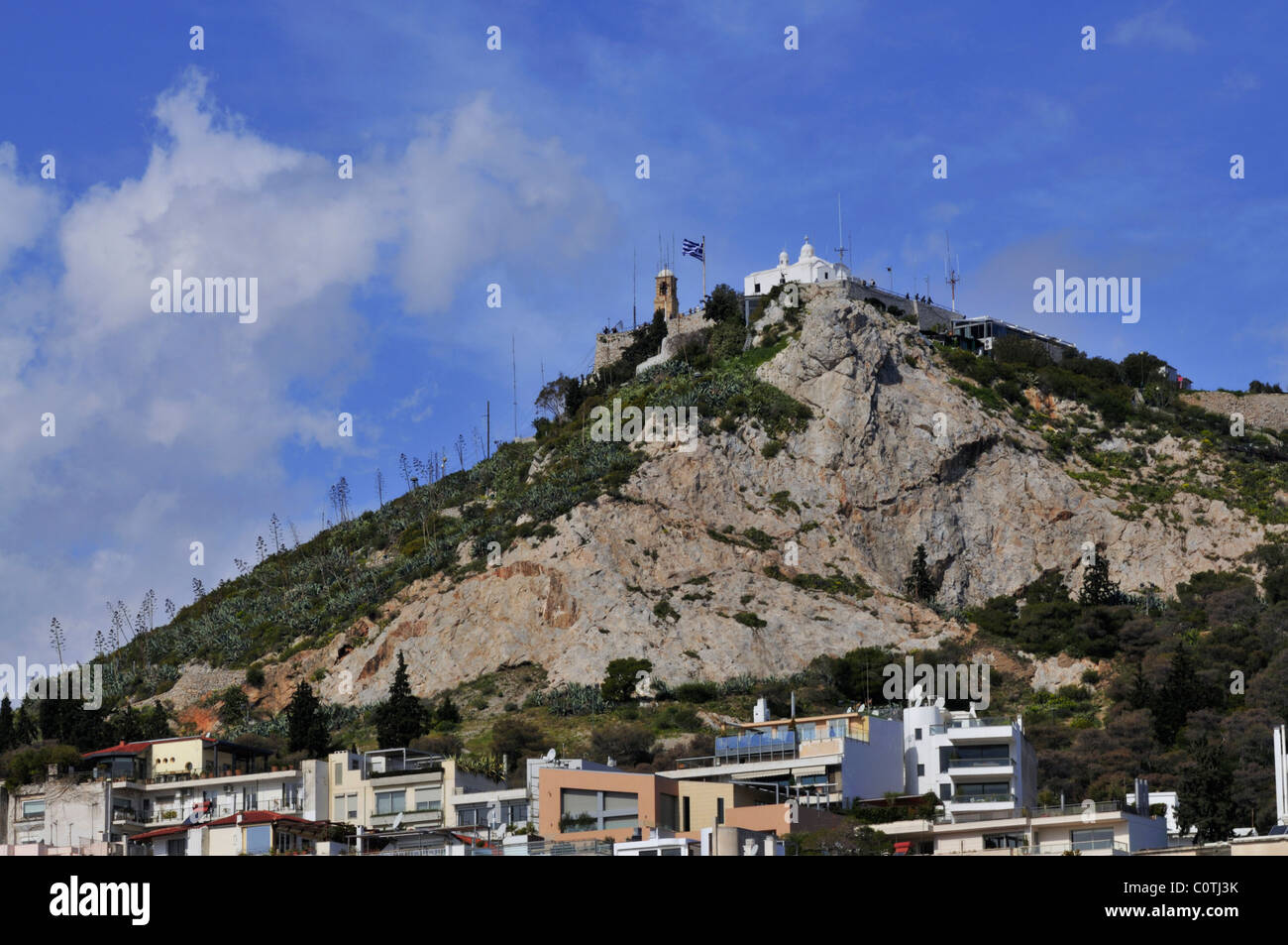 Vue sur le mont Lycabette à Athènes Banque D'Images