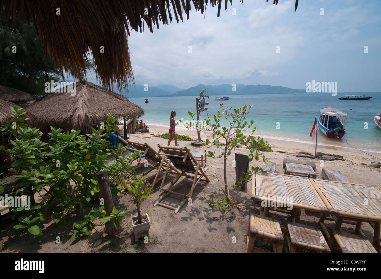 La petite plage de Gili Air la plus petite île du groupe d'îles Gili au large de Lombok Indonésie Banque D'Images