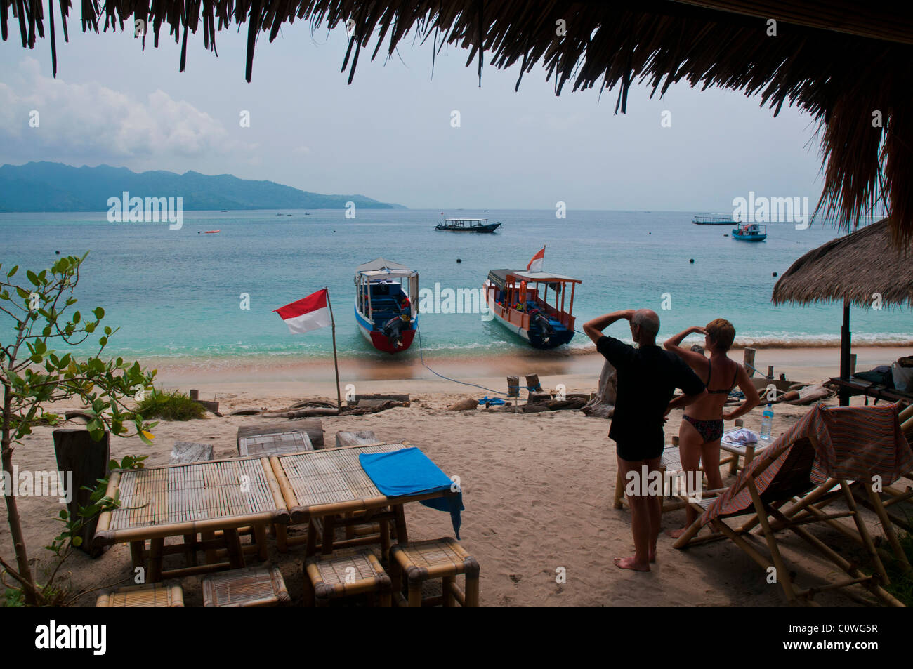 La petite plage de Gili Air la plus petite île du groupe d'îles Gili au large de Lombok Indonésie Banque D'Images
