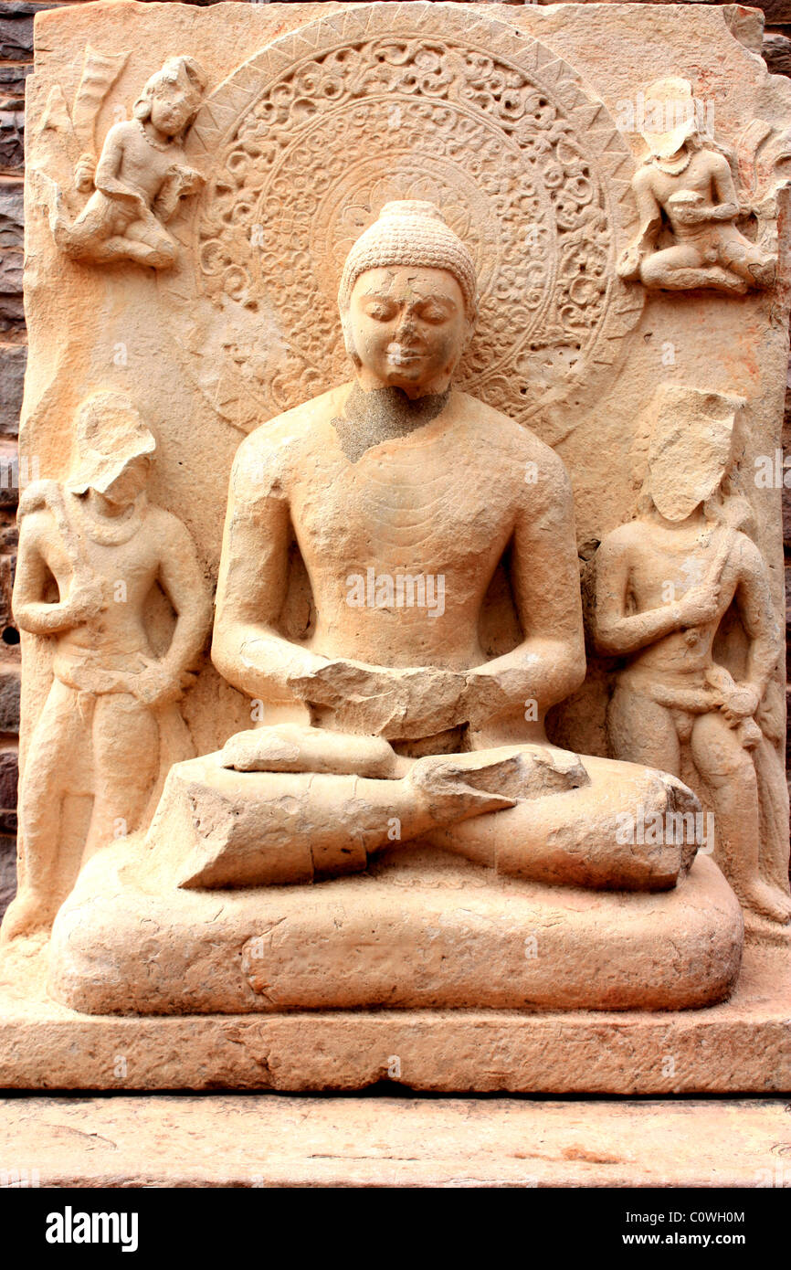 Statue de Bouddha à Sanchi, Inde Banque D'Images