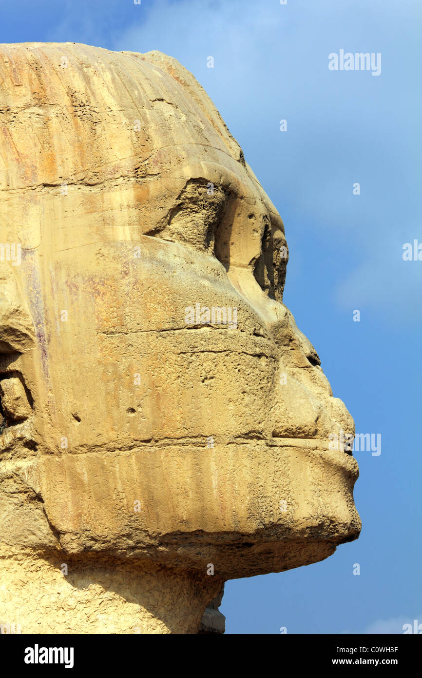 L'Égypte ancienne célèbre Sphinx de Gizeh face Banque D'Images