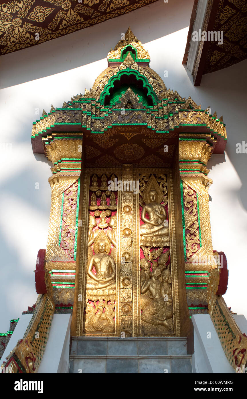 Détail de Haw Pha Bang des capacités dans le domaine du Palais Royal, Luang Prabang, Laos Banque D'Images