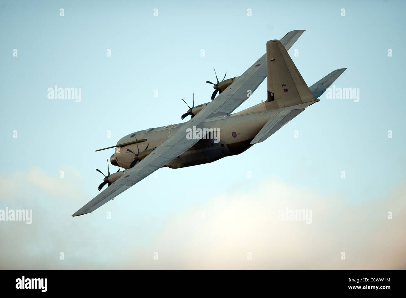 Le C-130 d'avion de transport tactique Hercules est le pivot de la RAF's Air Transport (AT) et de la flotte est basée à Dar Lyneha Banque D'Images