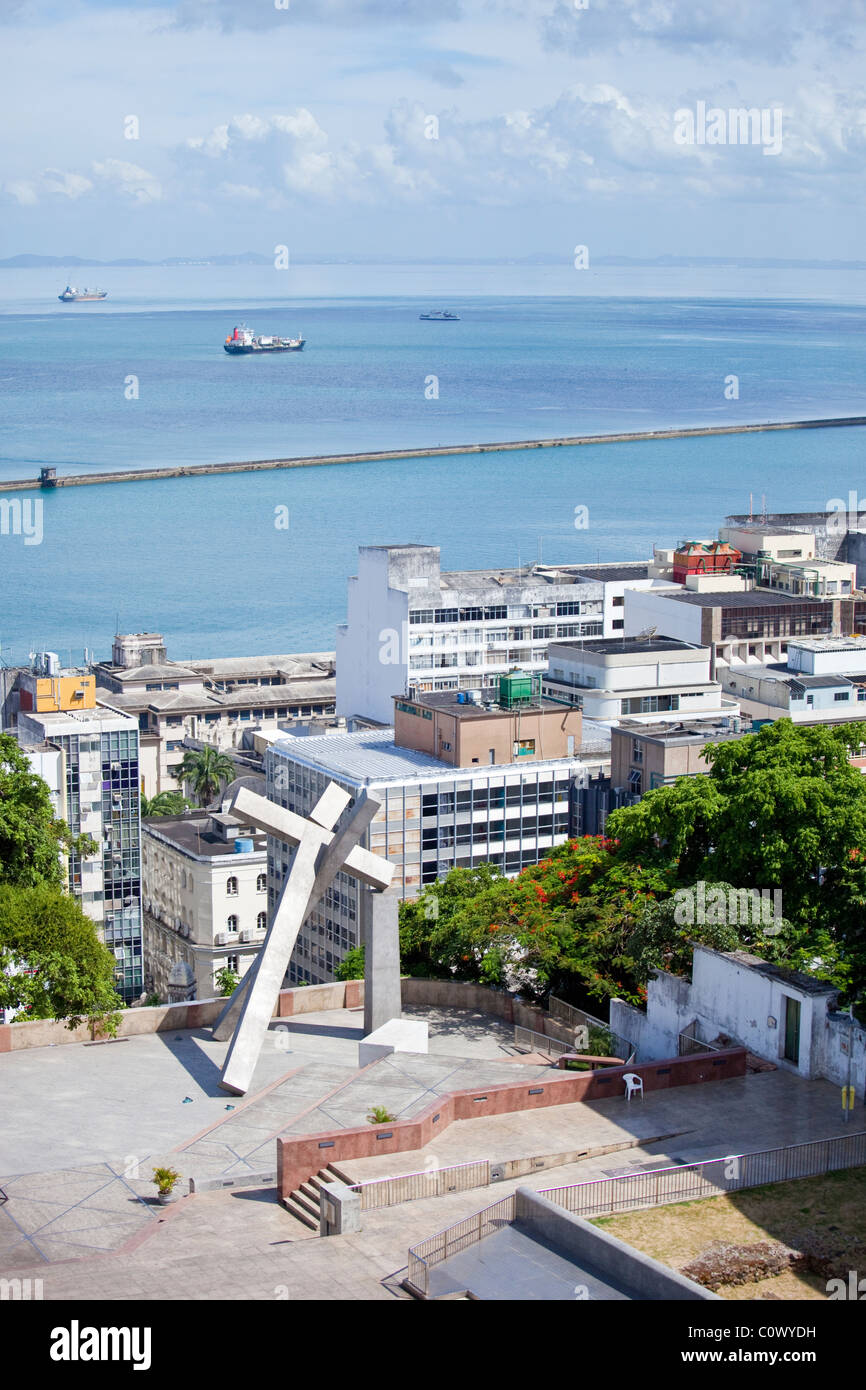 Largo da Cruz Quebrada, Fallen Cross, Pelourinho, Salvador, Bahia, Brésil Banque D'Images