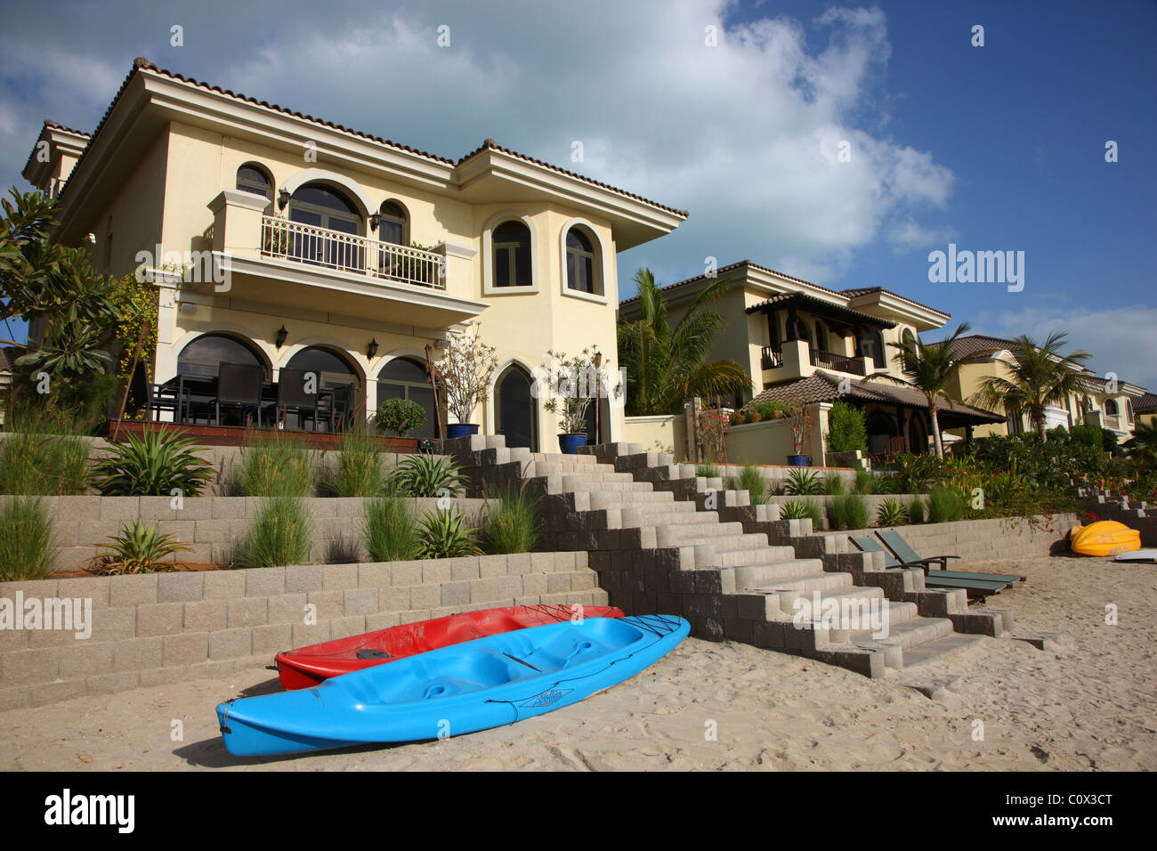 Maison Privee Sur Le Palm Jumeirah A Louer Comme Appartement De Vacances Dubai Emirats Arabes Unis Photo Stock Alamy