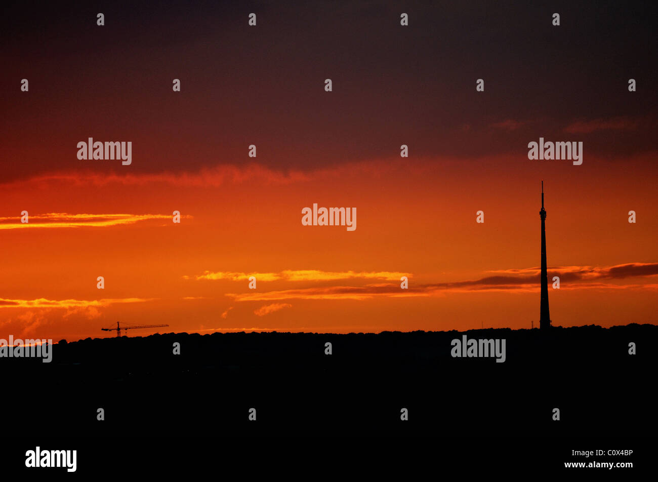Coucher du soleil Emley Mât TV Banque D'Images