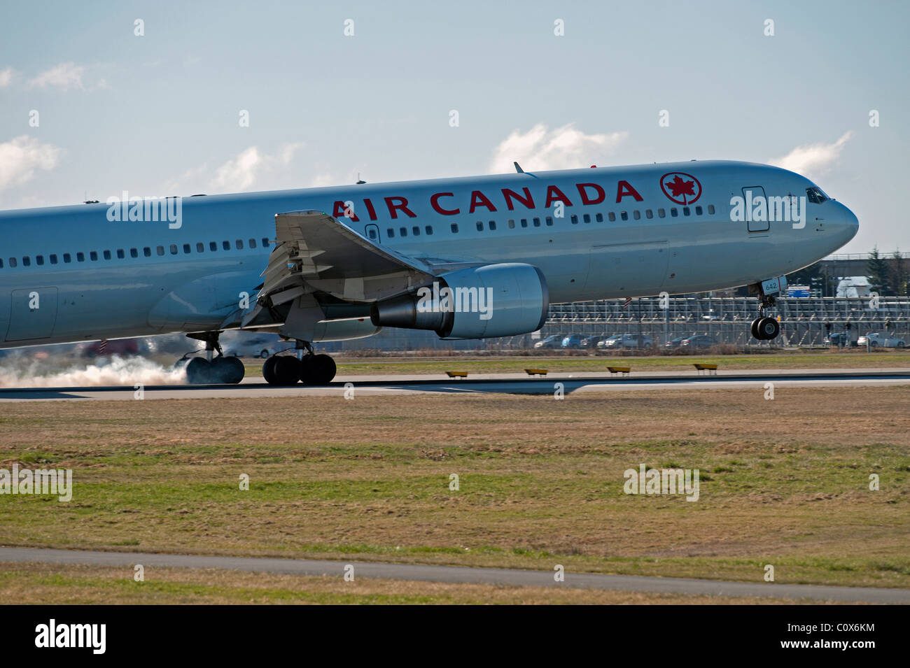 L'atterrissage de l'avion d'Air Canada à Vancouver Banque D'Images