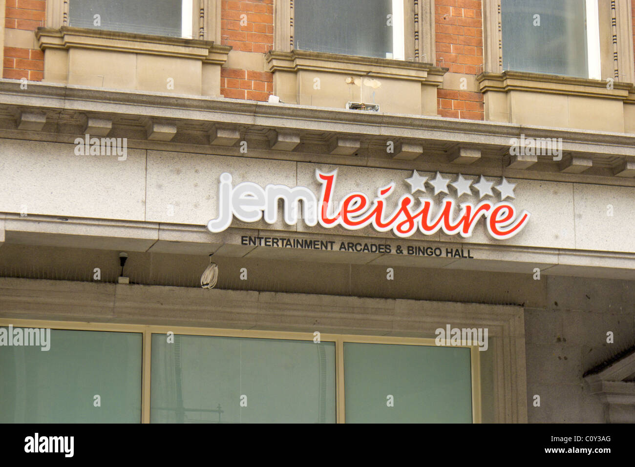 La signalisation sur un 'loisirs' jem et arcade divertissement extérieur salle de bingo sur une ligne longue, Nottingham City Centre Banque D'Images