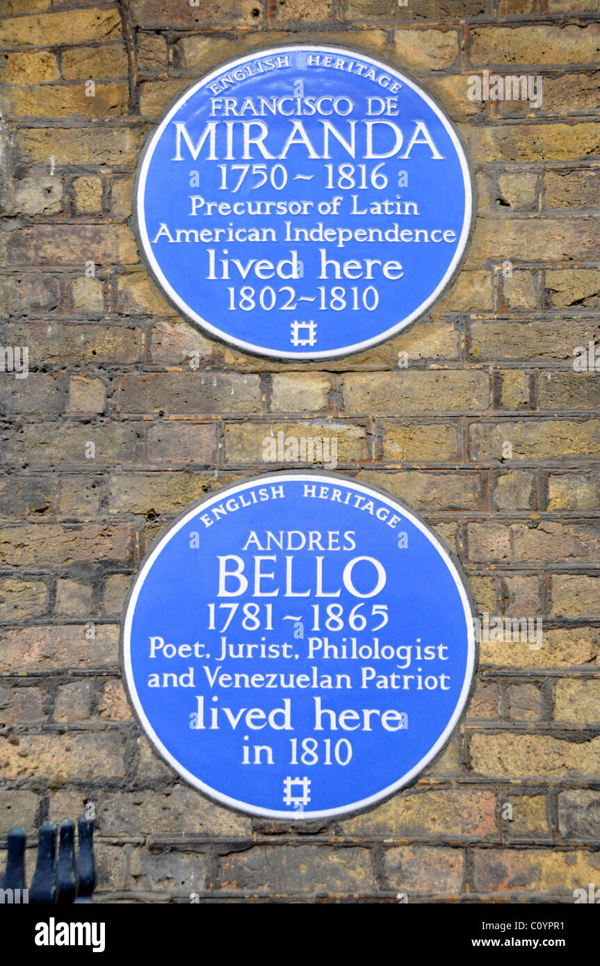 Deux plaques commémorant bleu English Heritage Francisco de Miranda & Andres Bello vivaient tous deux dans Grafton Way à différentes dates London England UK Banque D'Images