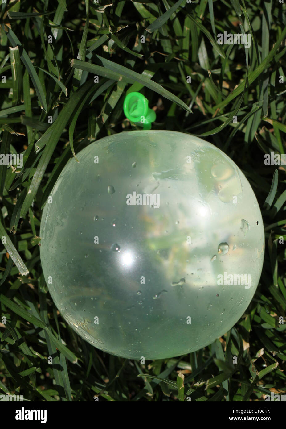 Ballon d'eau Banque de photographies et d'images à haute résolution - Alamy