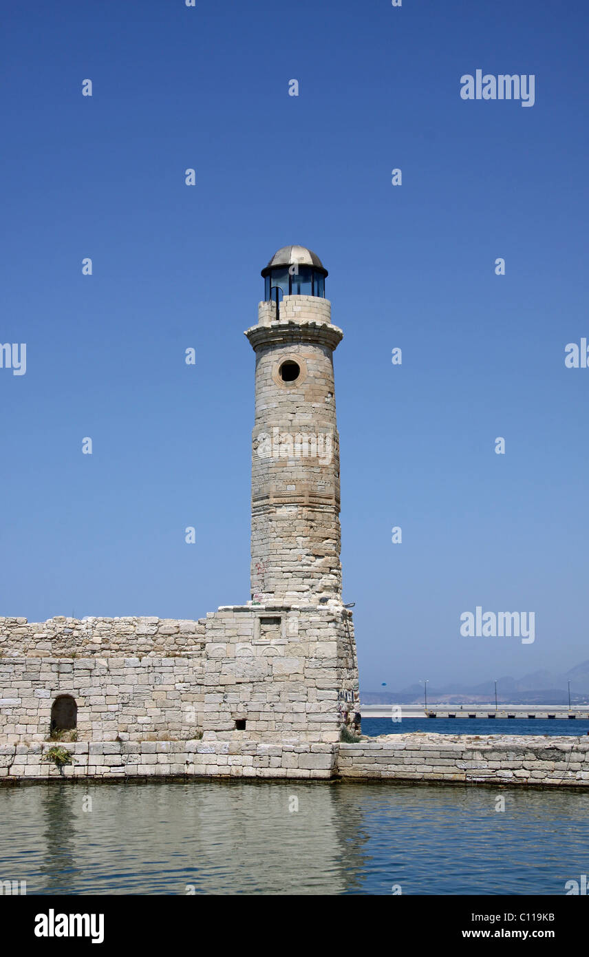 Vieux phare, Port, Rethymnon, Rethymno, Crète, Grèce, Europe Banque D'Images