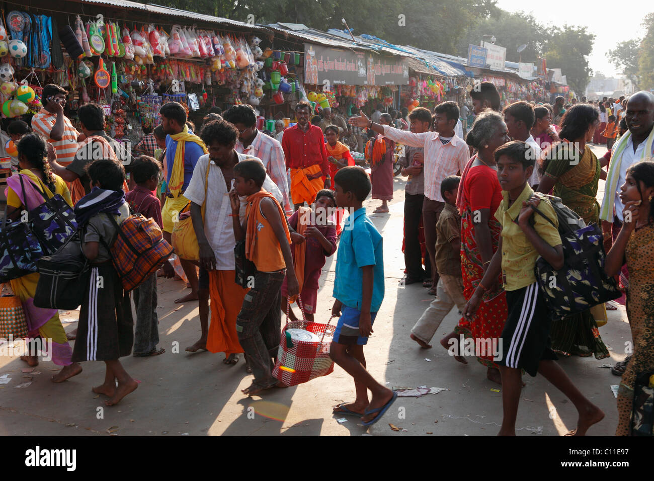 Les étals de marché pendant Thaipusam festival à Palani, Tamil Nadu, Tamilnadu, Inde du Sud, Inde, Asie Banque D'Images