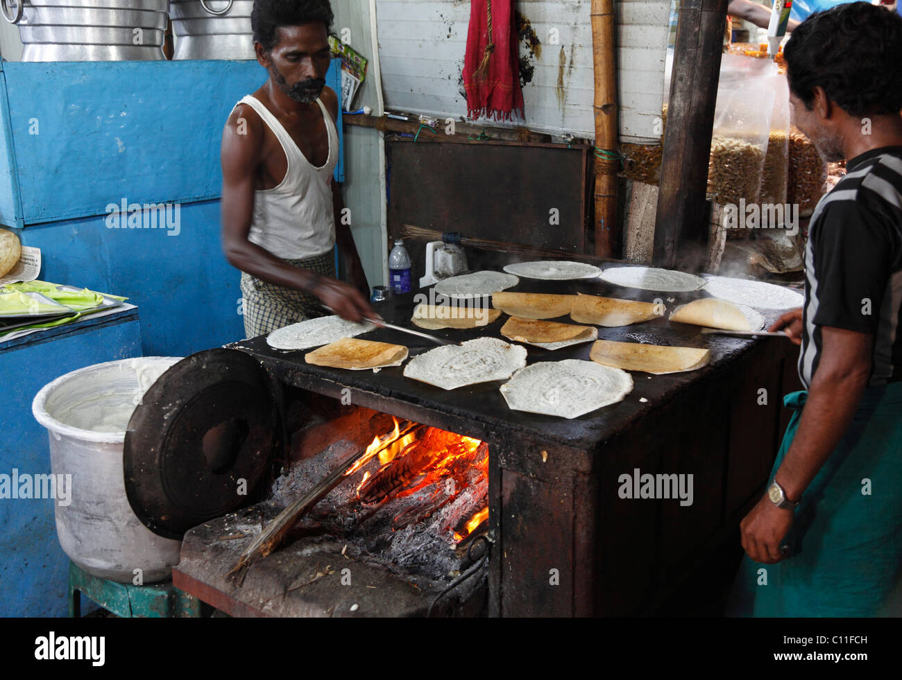 Dosai, pancakes, cuisine Dosa, Palani, Tamil Nadu, Tamilnadu, Inde du Sud, Inde, Asie Banque D'Images