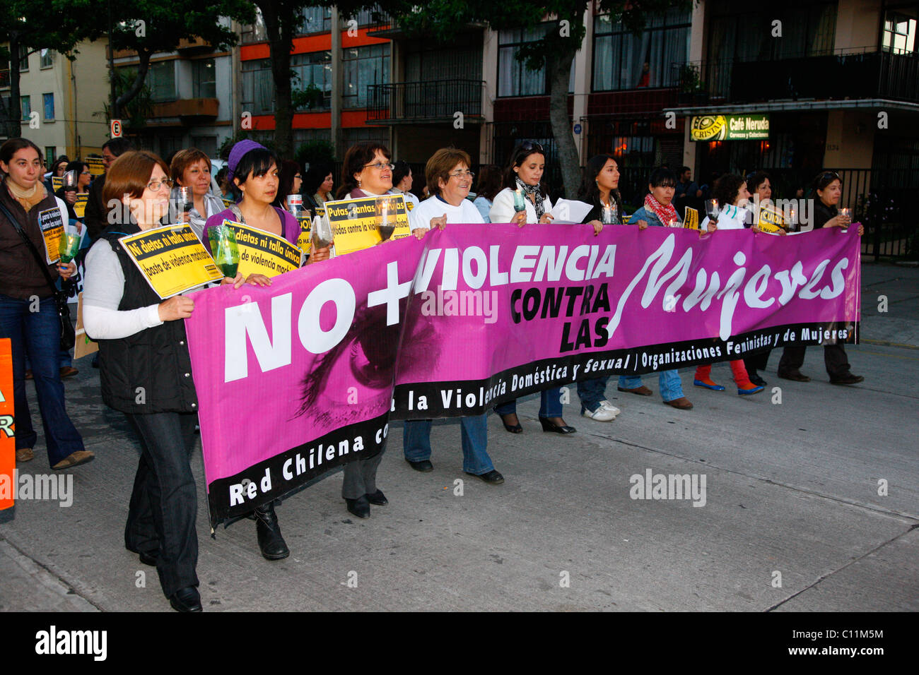 Démonstration, la violence contre les femmes, Concepción, Chili, Amérique du Sud Banque D'Images